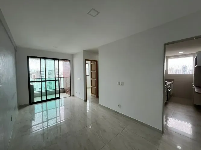 Alugo apartamento de 2 quartos,  com 54 metros no bairro das Graças, área de lazer complet