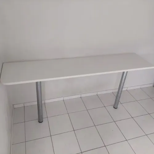 Mesa de escritório para Computador (MDF)