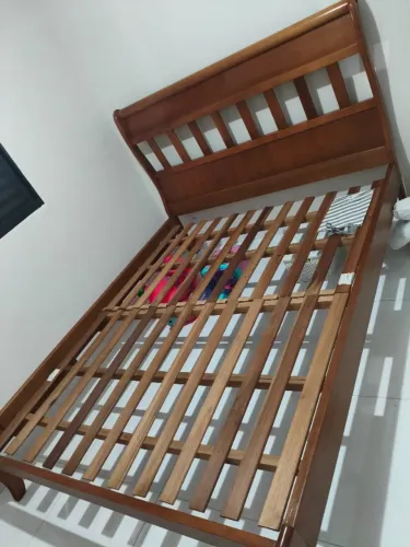 Cama Madeira Maciça + colchão