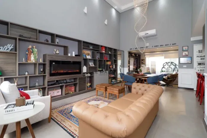 Casa à venda em Charqueada, Santa Luzia, com 3 quartos, com 450 m²
