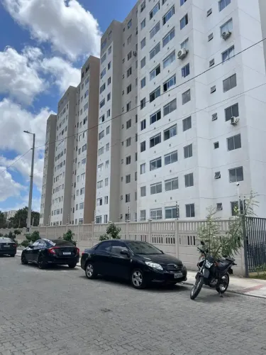 APARTAMENTO DE REPASSE COM VAGA DE CARRO FIXA E ELEVADOR NO PASSARE