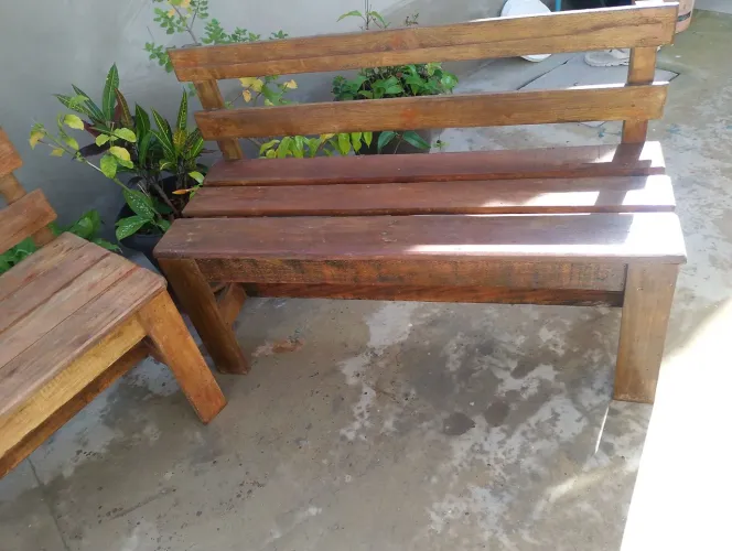 Bancos de madeira pallet