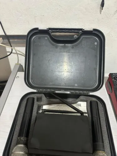 Microfone sem fio Lyco UH-02MM