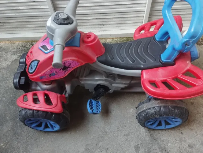 Motocicleta para criança