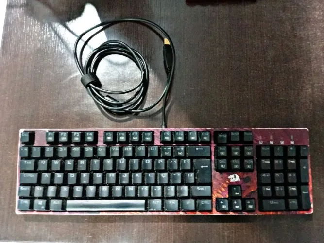 Teclado e Mouse Gamer Razer RedDragon