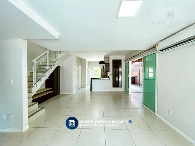 Casa duplex com 03 suítes à venda em Eusébio | Condomínio Jacundá.