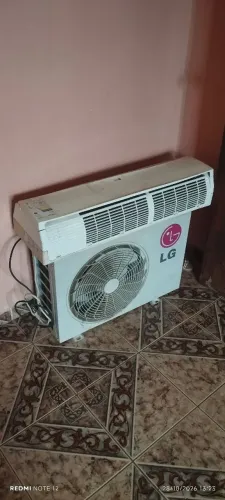 Vendo ar-condicionado usado!