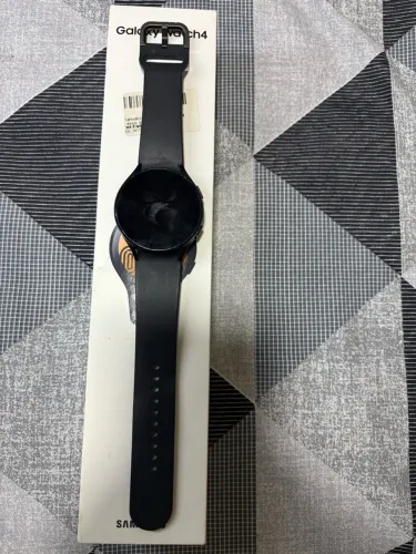 SAMSUNG GALAXY WATCH4 44MM - PRETO | COM CAIXA ORIGINAL