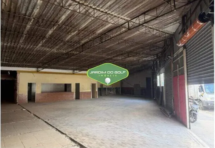Galpão comercial para aluguel com 347 m² no bairro Socorro, em São Paulo
