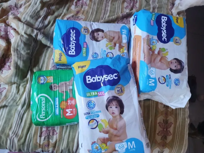 Kit de fraldas M telefone *