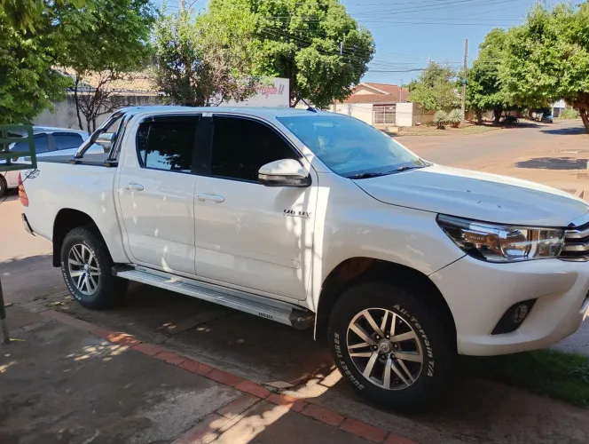 Toyota Hilux CD 4X4 2.8 Diesel Mec. 2017
