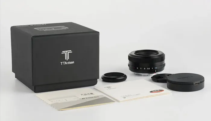 Lente Fotográfica TTArtisan 27mm f/2.8 Para Câmeras Fujifilm - NOVA