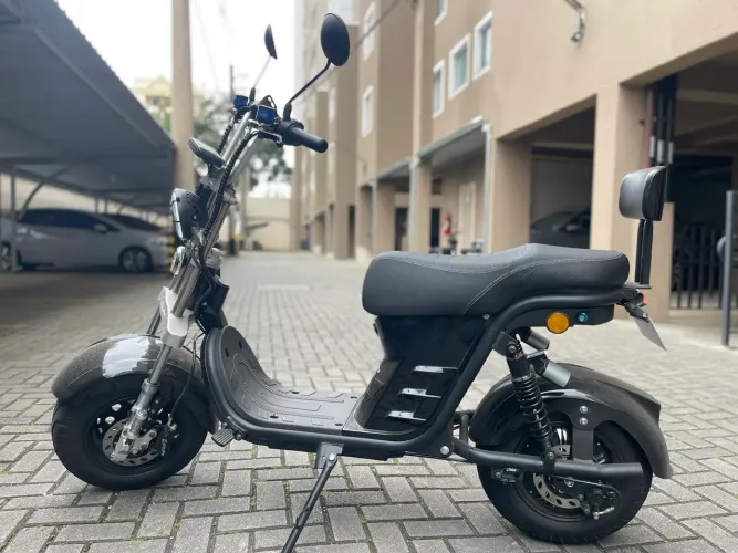 SCOOTER ELÉTRICA X12 - Te leva pra todo lugar