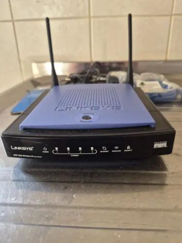 Roteador Linksys WRT150N