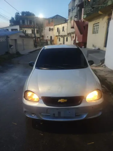 Chevrolet Corsa SED Class.spirit 1.0/1.0 Flexpower (álcool) 2005