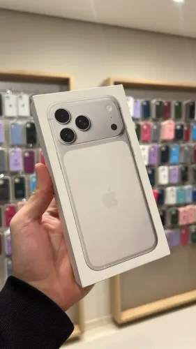 Novo - iPhone 17 Pro Max 1 TB Prata - Retirada Loja Savassi