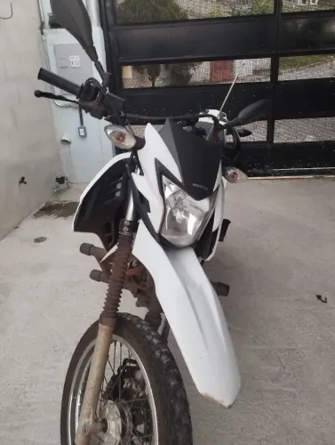 Vendo abaixo..a vista na troca outro valor 