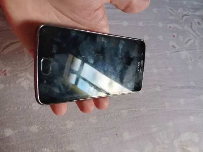 Celular pra conserto