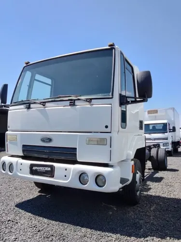 Ford Cargo 816 2012/2013 Chassis