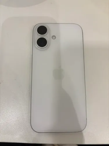 iPhone 16