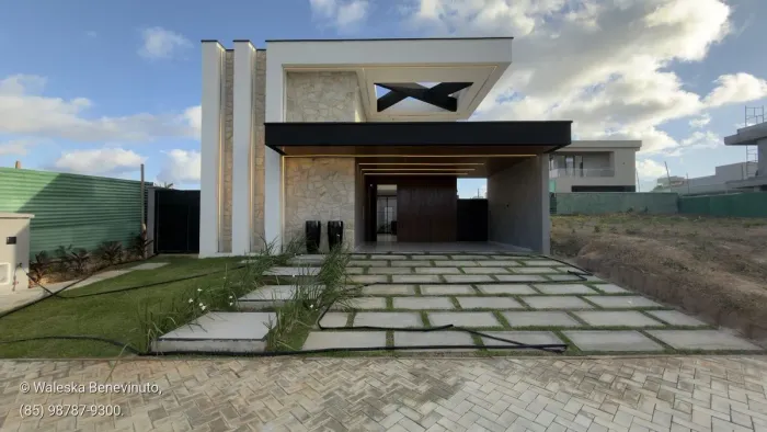 Casa em condomínio, 3 quartos, 3 suítes, 140 m², 4 vagas no Cidade Alpha em Eusébio