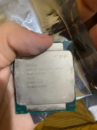 Processador Intel Xeon E5-2620 V3 LGA 2011-v3