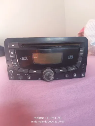 Rádio original Ford 