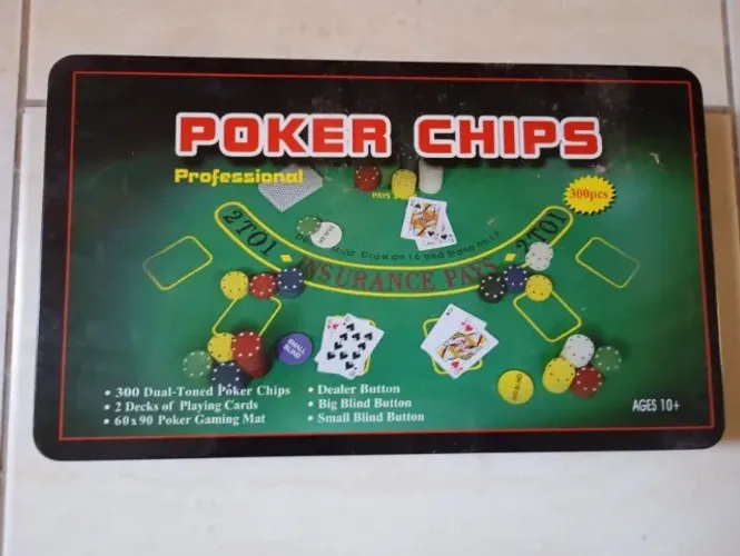 Jogo de poker com fichas
