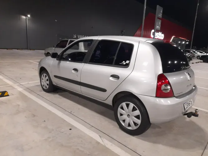 Renault Clio Hi-flex 1.0 16V 5P 2012