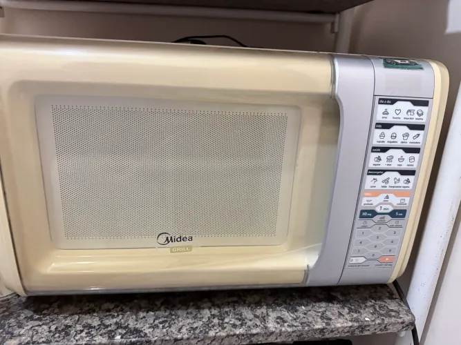 Microondas Midea 30 Litros