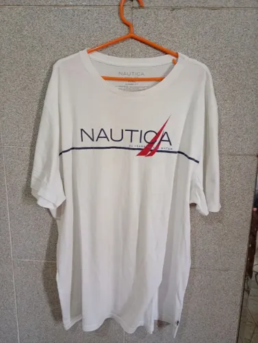 Camiseta da NÁUTICA.... GG
