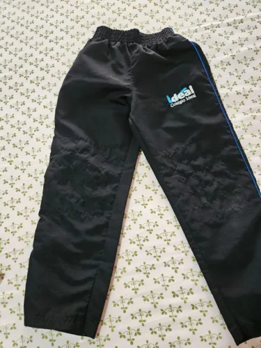 Calça colégio Ideal tamanho 8