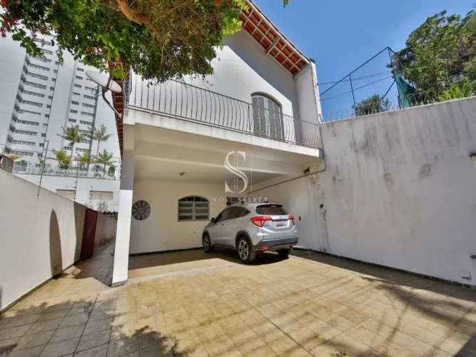 Sobrado de 327m² com 3 suítes e 4 vagas em Vila Mariana - São Paulo