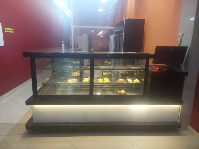 Balcão para lanchonete ou padaria 