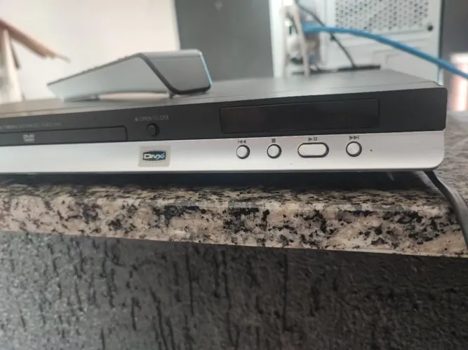 Dvd Samsung em ótimo estado com controle + dvd artcon
