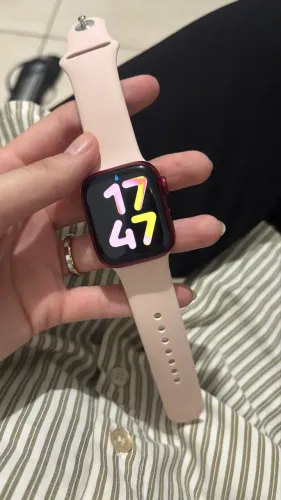 Apple watch red Series 7