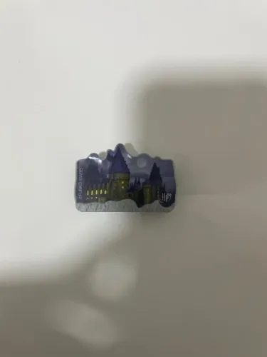 boneco kinder joy harry potter - castelo de hogwarts