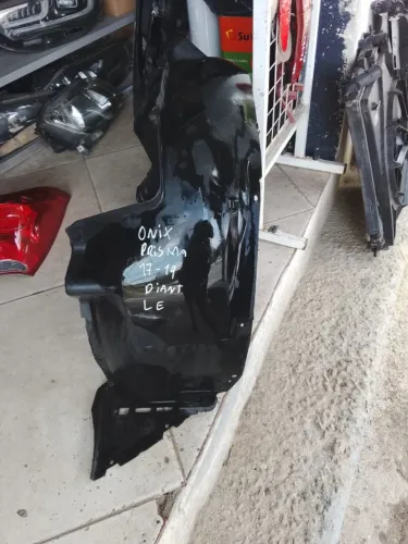 Para Barro dianteiro esquerdo Chevrolet Onix Prisma 2017 / 2019