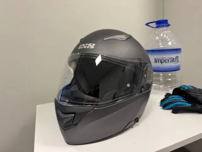 Capacete iXS articulado cinza tamanho XS 54