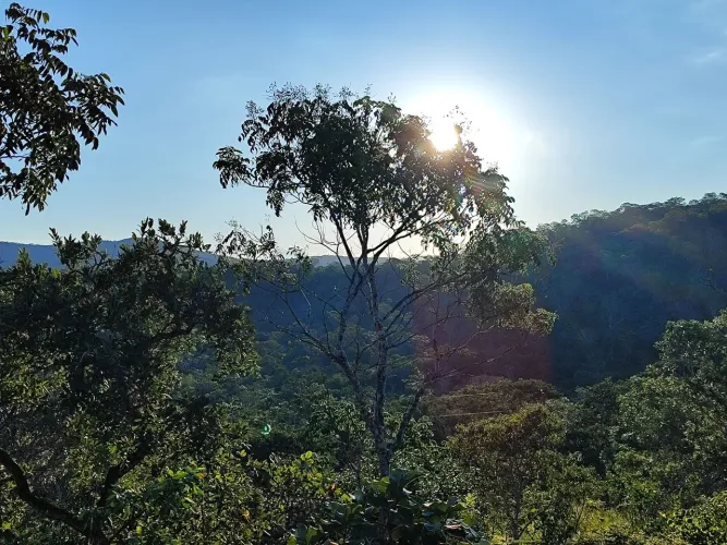 LOTE 500M2 EM PIRENOPOLIS GOIÁS. LOC FAZENDA CAMPINA DO IBITIMGA /CONTENDAS