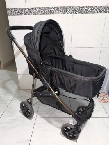 VENDO BEBÊ CONFORTO E CARRINHO GALZERANO AMBOS EM ÓTIMO ESTADO DE CONSERVAÇÃO