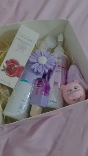 Kits de cosméticos para presente, preços variados
