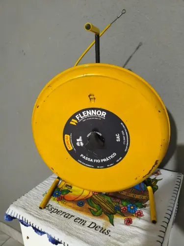 Passa-Fio Profissional Flennor 30 Metros com Carretel