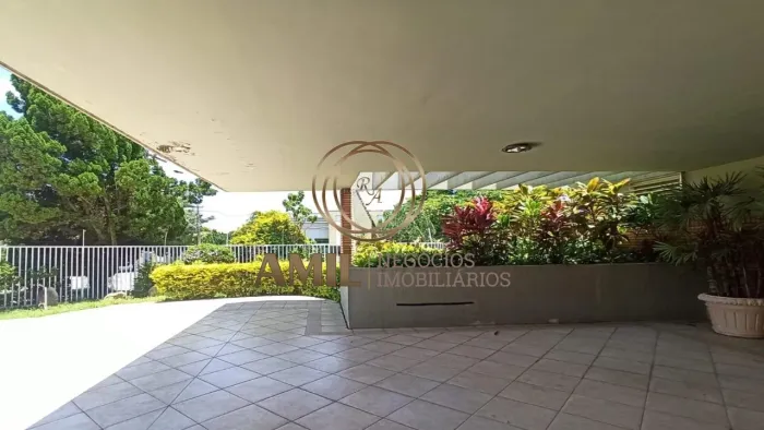 Casa Comercial 600m² construído / 970m² terreno / Jardim das Nações / Taubaté RA AMIL Negó