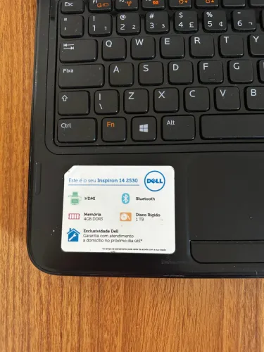 Vende-se notebook com defeito no teclado