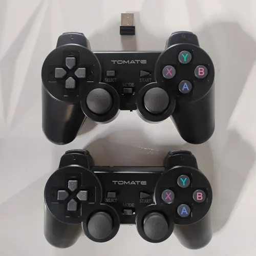 Par de Controles Sem Fio 2.4G Tomate MAY-004 + Adaptador USB (Novo na Caixa)