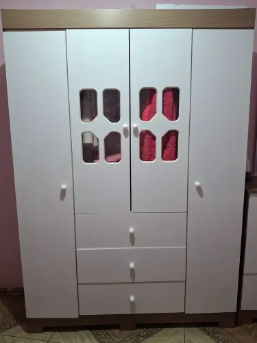 Jogo d guarda roupa e comoda
