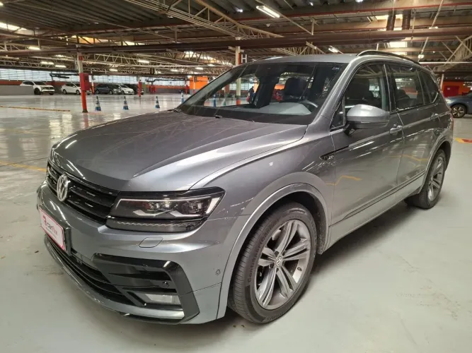 Volkswagen Tiguan Allspac R-line 350 TSI 2.0 4X4 2019