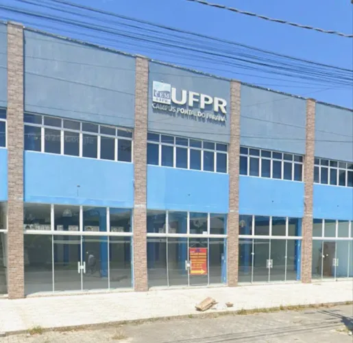 Alugo espaço em pontal do sul