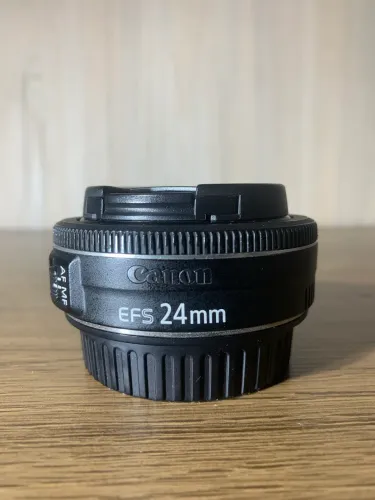 Lente Canon EFS 24mm